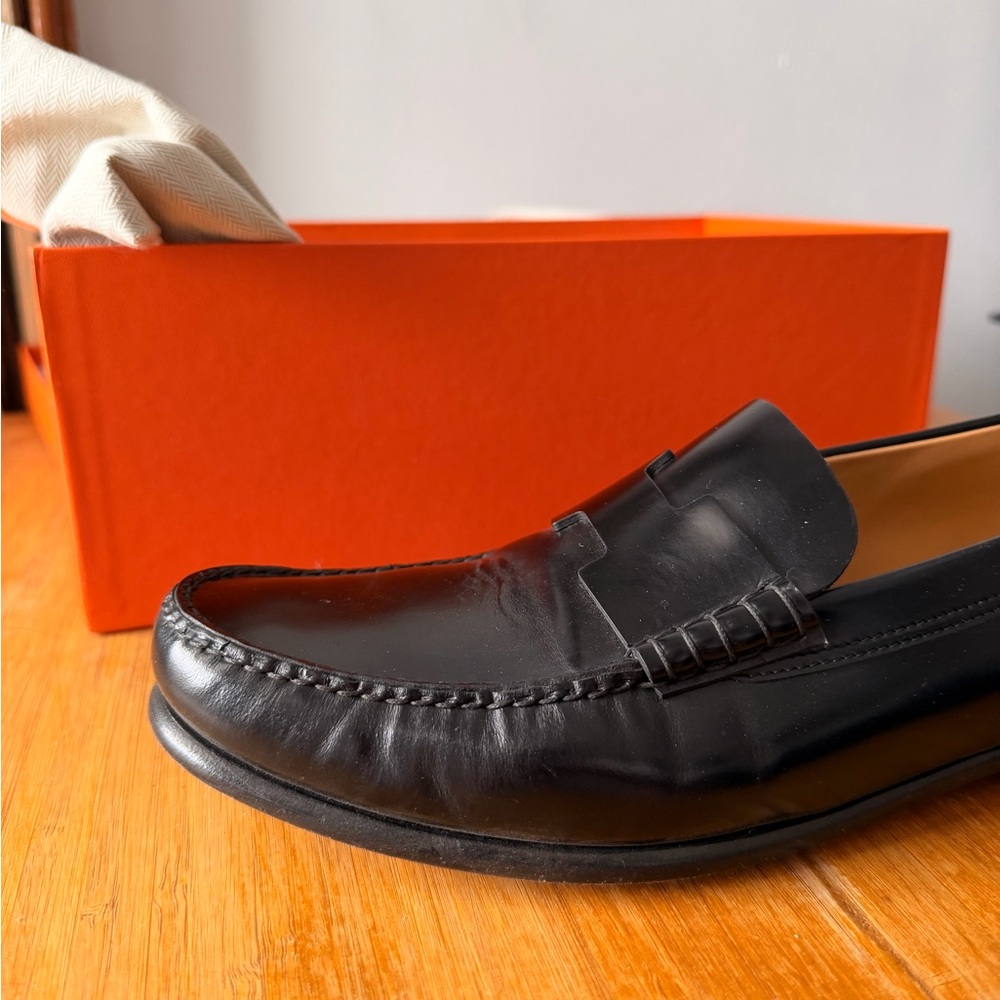 Classic Black Leather Loafers - Picture 4 of 10